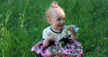 Comment accessoiriser la tenue de sa petite fille ?